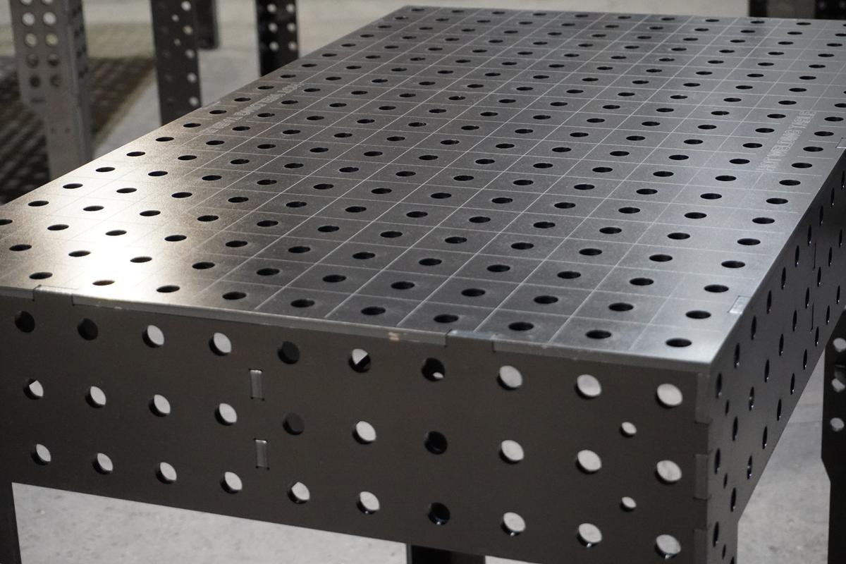3D Schweißtisch PREMIUM D16 | 1000×600×150×8 mm – Maximale Stabilität &amp; Präzision auf kompakter Fläche
