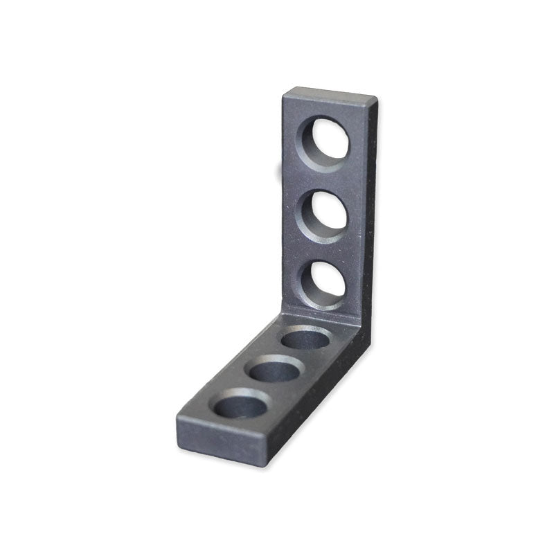 Stezni ugao fi 16 – 90×30×90 mm (6 rupa)