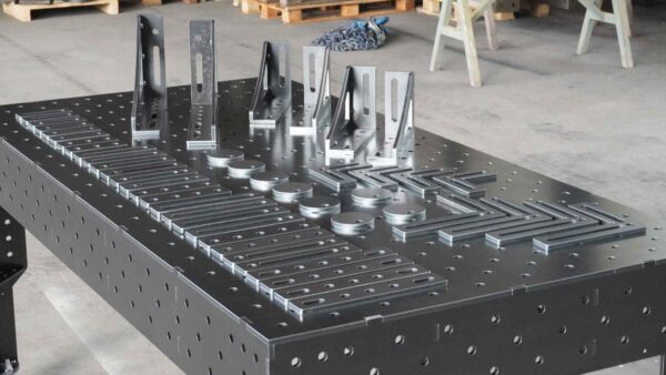 3D Zavarivački sto – Sistem fi 16 PREMIUM | 2400 × 1200 × 200 mm × 12 mm